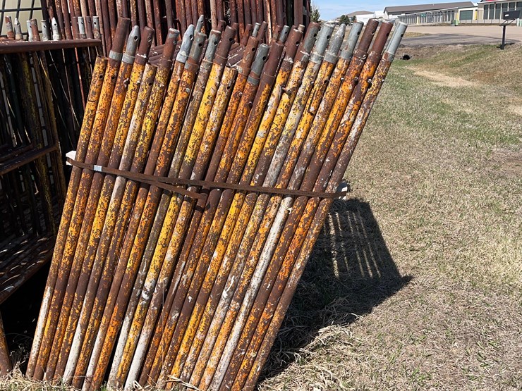 non-stop-scaffolding-on-carrying-cage-image-3