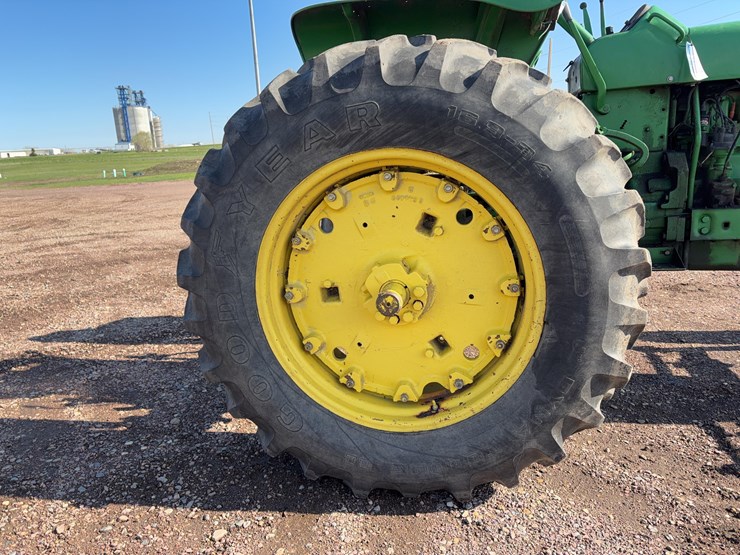 1961-john-deere-3020-image-29