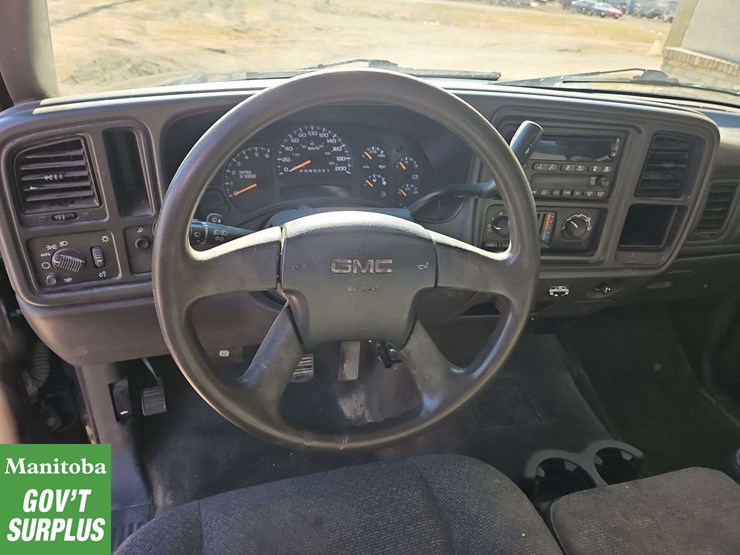 2006-gmc-sierra-1500-image-24