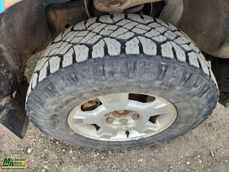 2014-ford-f150-image-12
