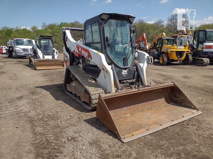 2021-bobcat-t76-image-35