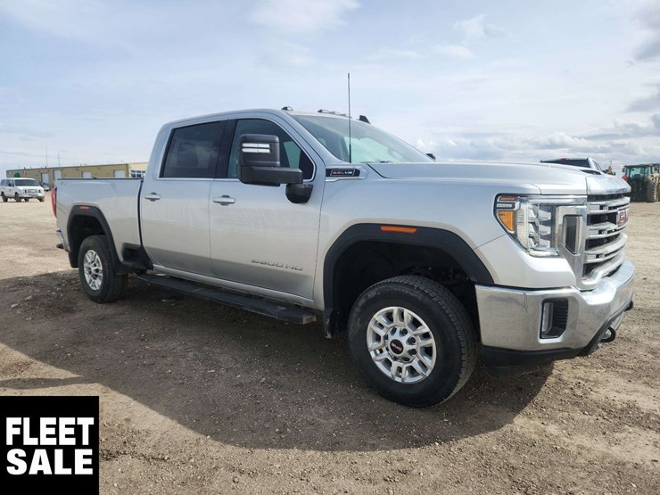 2021-gmc-sierra-2500hd-image-2