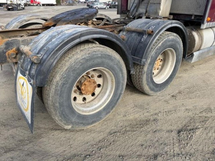 2007-kenworth-w900-image-42