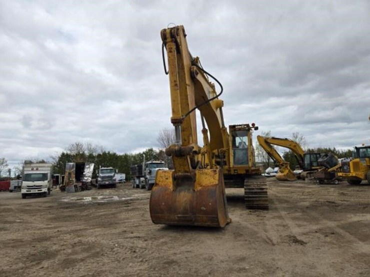 1990-caterpillar-245b-image-3