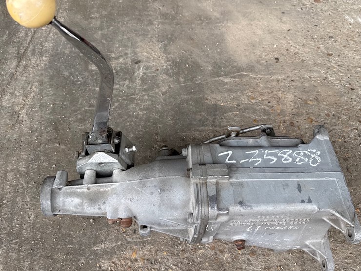 #35888-•-1968-chevrolet-camaro-transmission-case-only-image-6