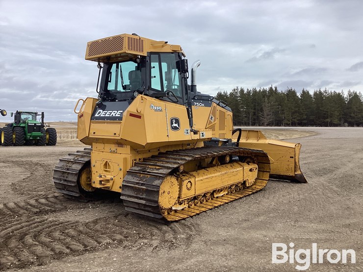 2018-deere-750k-image-5