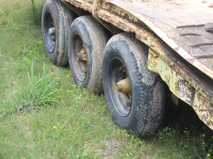 #35835-•-17ft-equipment-trailer-|-no-title-image-5