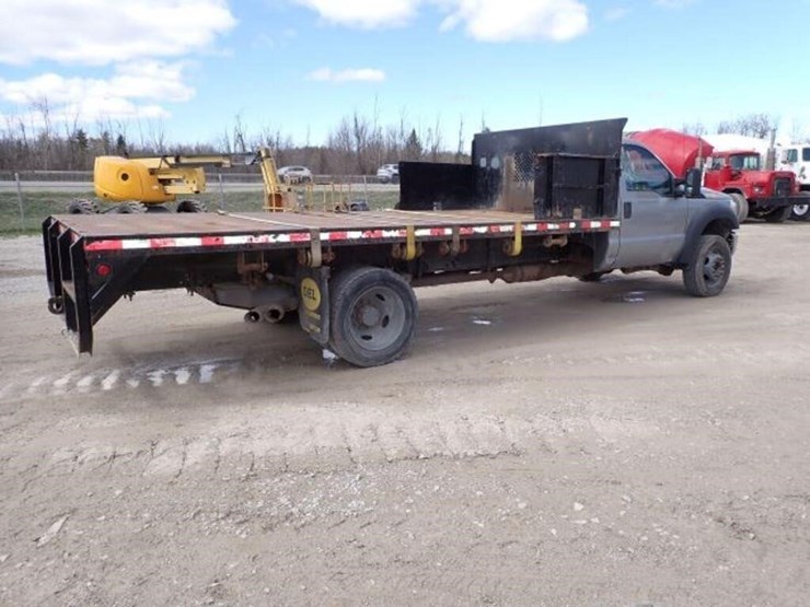 2012-ford-f550-xl-image-5