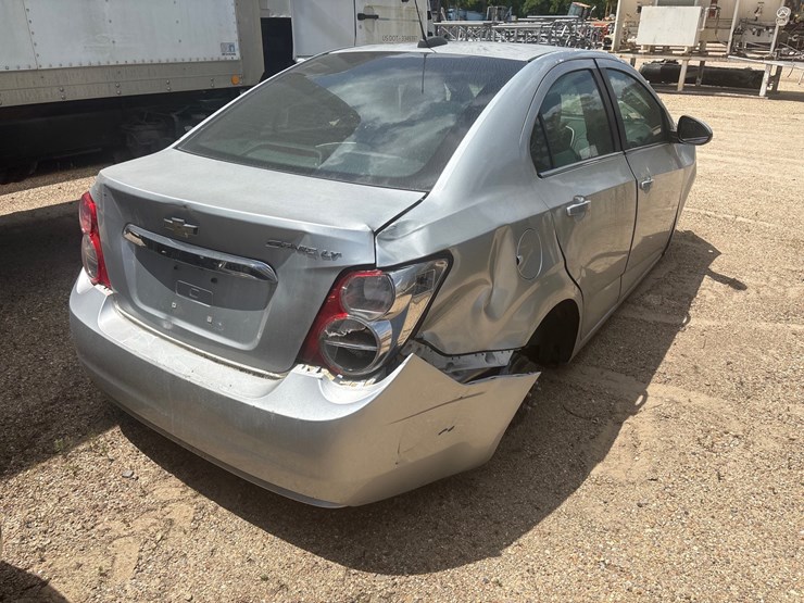 #35542-•-2015-chevrolet-sonic-|-parts-or-repair-|-reconstructed-title-image-3