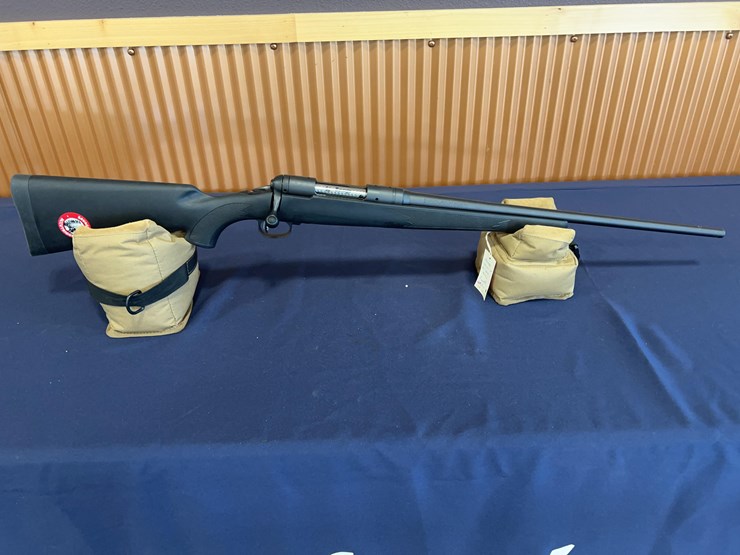 savage-11fcns-rifle-image-2