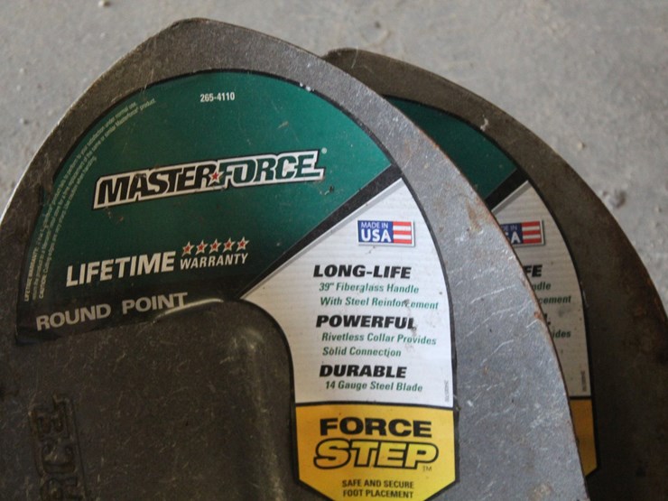 #3408-•-(2)-master-force-round-point-steel-blade-shovels-image-3