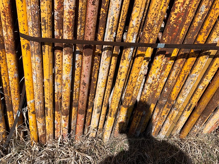 non-stop-scaffolding-on-carrying-cage-image-5