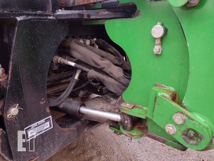 2011-john-deere-3720-image-39