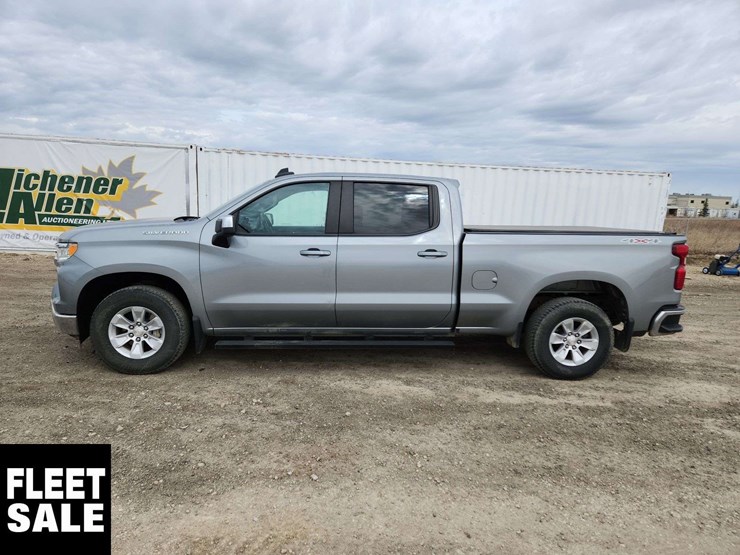 2023-chevrolet-silverado-1500-image-23