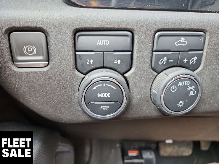 2023-chevrolet-silverado-1500-image-14