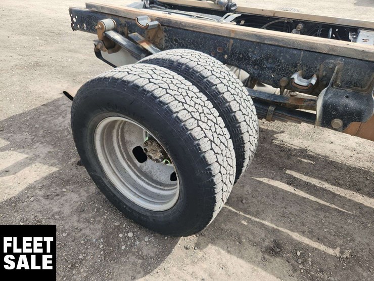 2012-ford-f350-xlt-image-29
