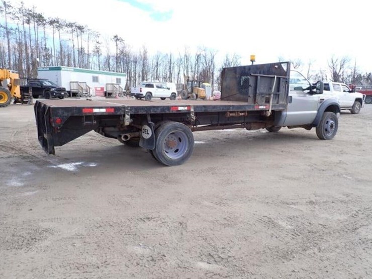 2009-ford-f550-image-5