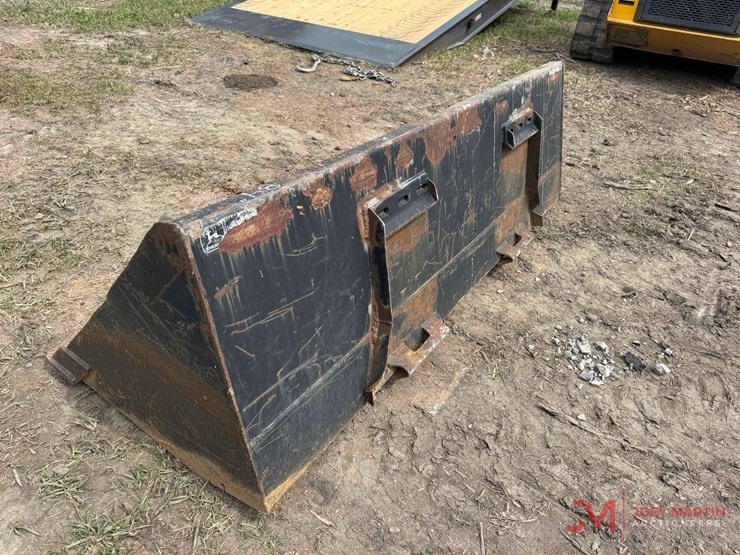 john-deere-84-image-3