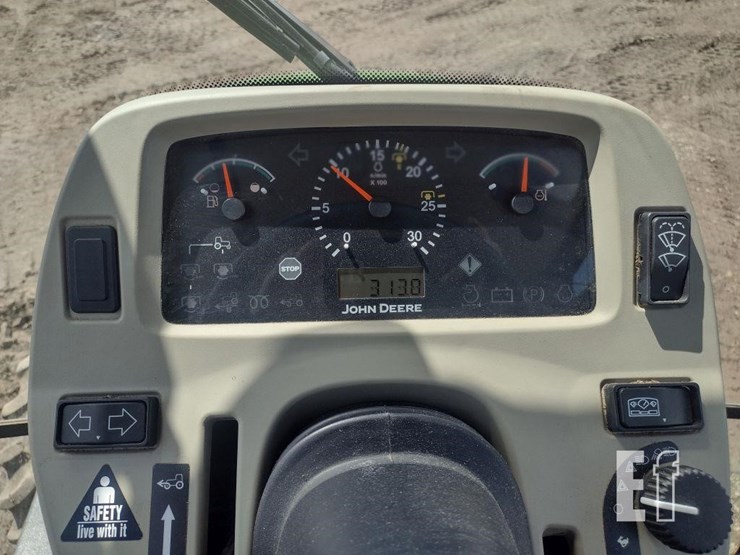 john-deere-4720-image-7