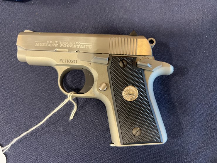 colt-mustang-pocket-lite-pistol-image-1