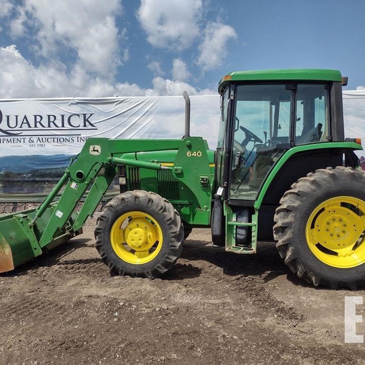 JOHN DEERE 6210