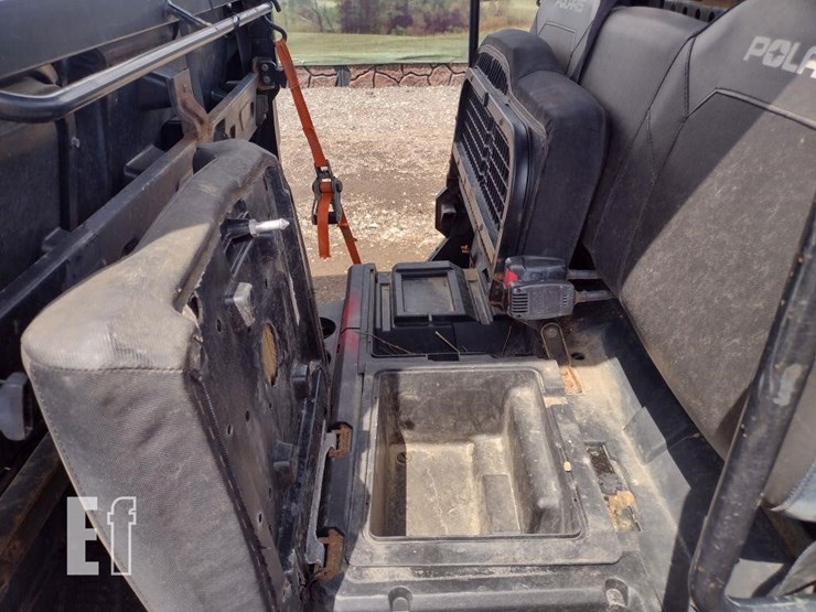 19-polaris-ranger-crew-image-15