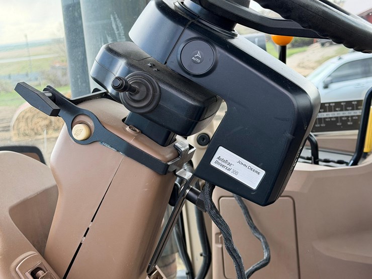 john-deere-9220-image-17