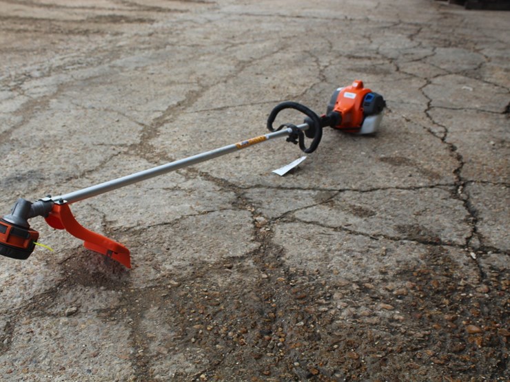 #14-•-husqvarna-130l-weed-eater-image-1