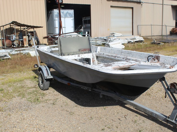 #36073-•-17-ft-boat-with-trailer-|-no-motor-image-3