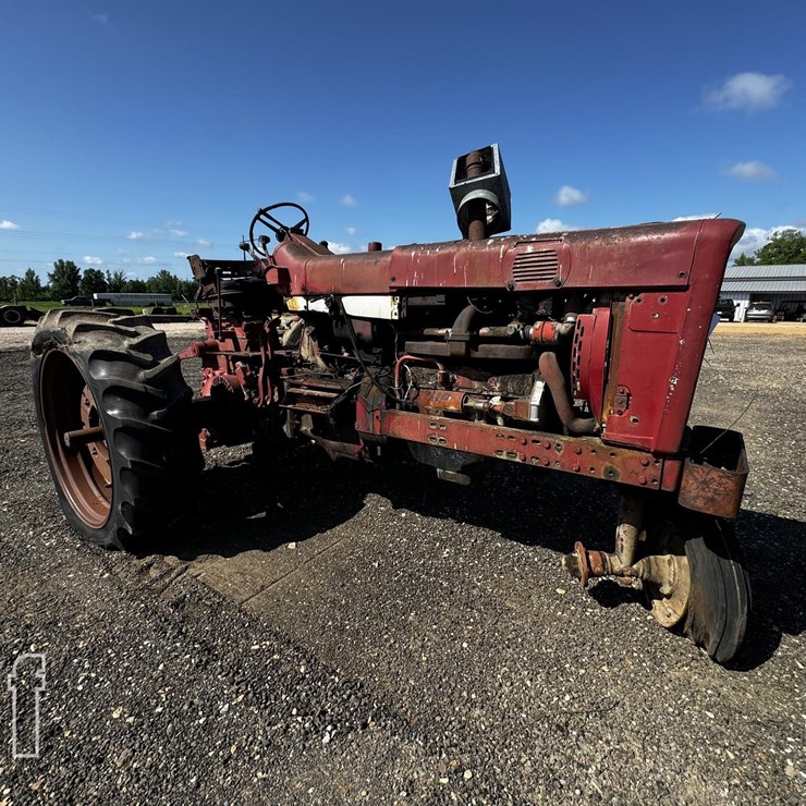 INTERNATIONAL 706