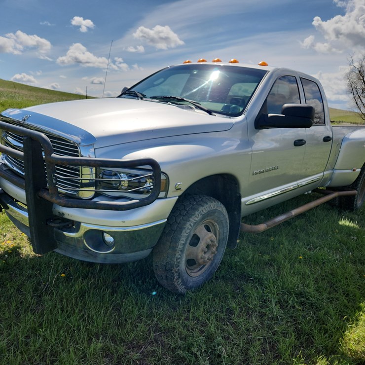 2004 DODGE RAM 3500