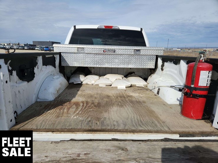 2015-ford-f150-image-23