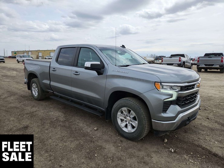 2024-chevrolet-silverado-1500-image-2