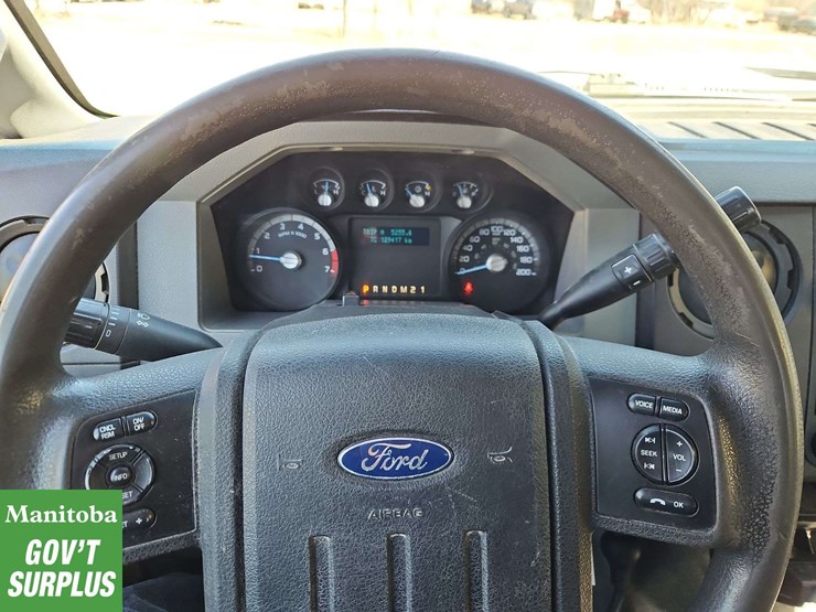 2011-ford-f250-image-25