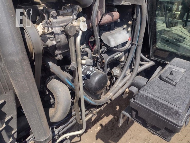 john-deere-4720-image-31