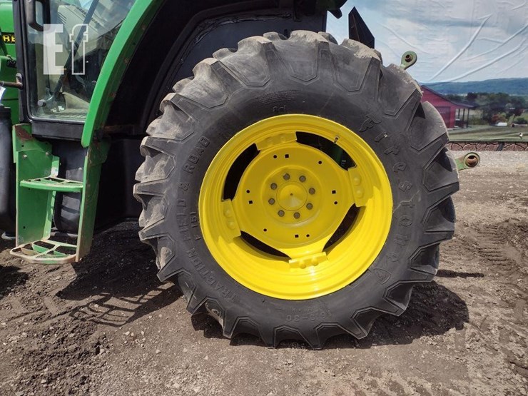 john-deere-6210-image-13