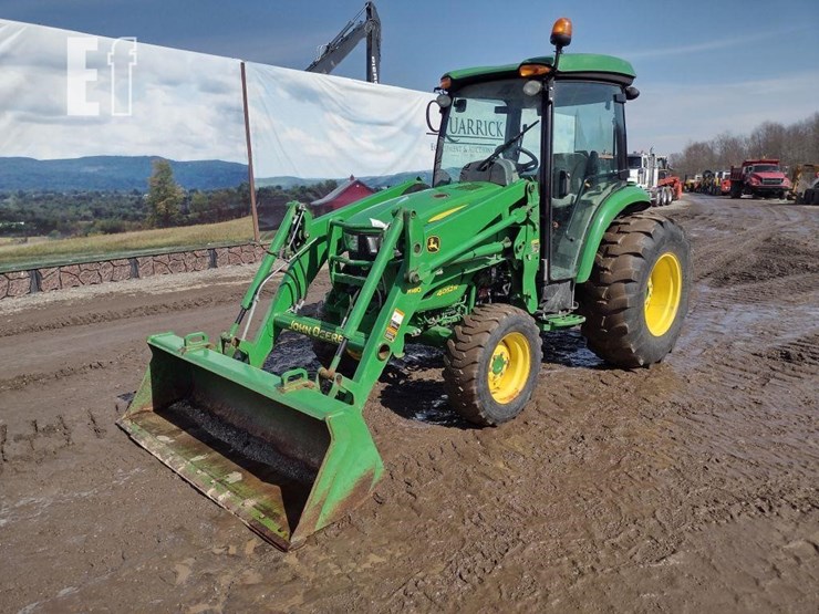 2017-john-deere-4052r-image-30
