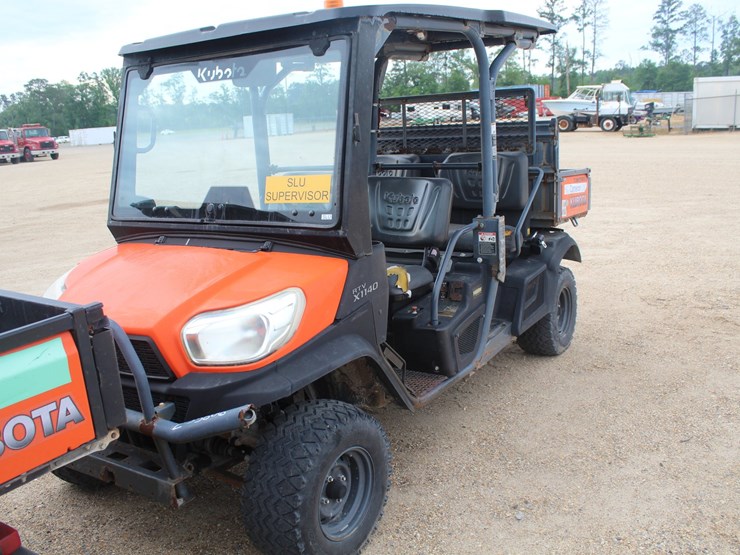 2016-kubota-rtvx1140-image-2