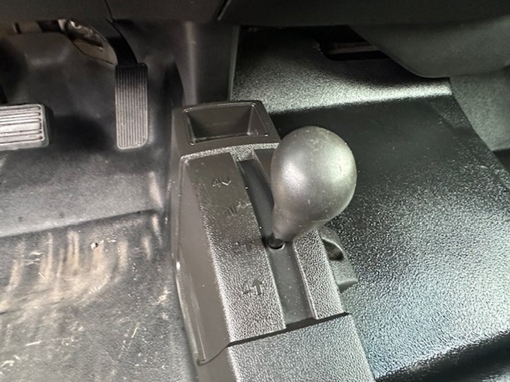 2016-chevrolet-k1500-image-49
