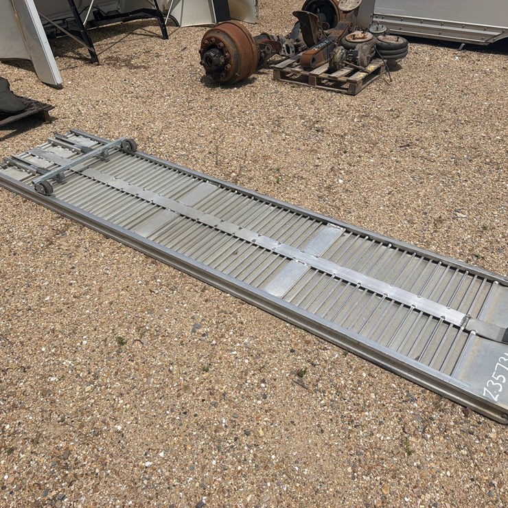 #35731 • 10FT ALUMINUM RAMP