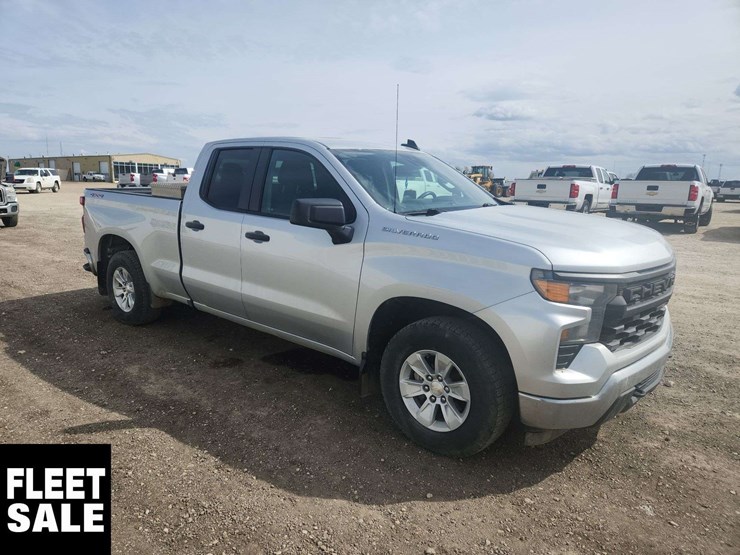 2022-chevrolet-silverado-1500-image-2