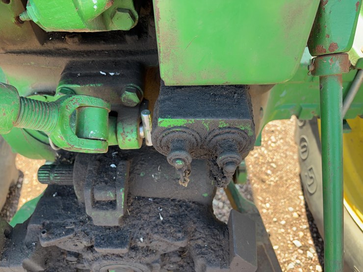 1961-john-deere-3020-image-8