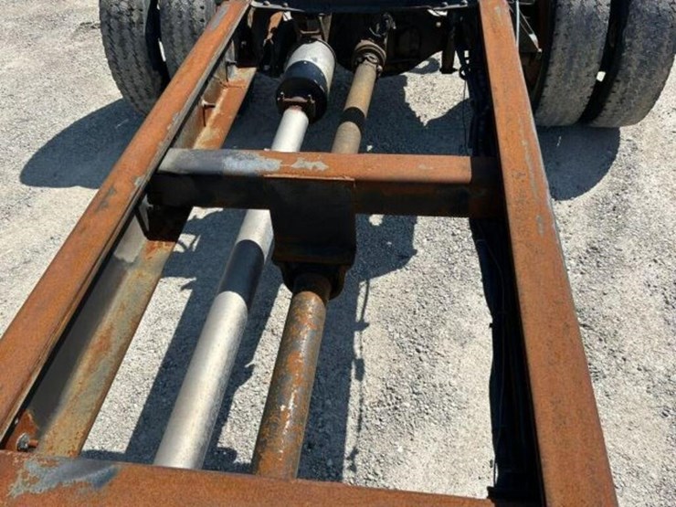 2008-ford-f550-xl-image-39