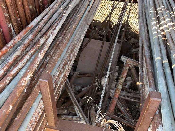 safe-way-scaffolding-on-carrying-cage-image-6