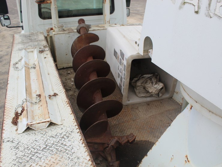 2004-international-durastar-4300-image-10