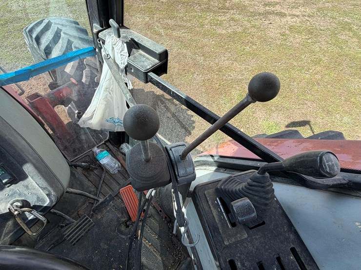 case-ih-5250-image-16
