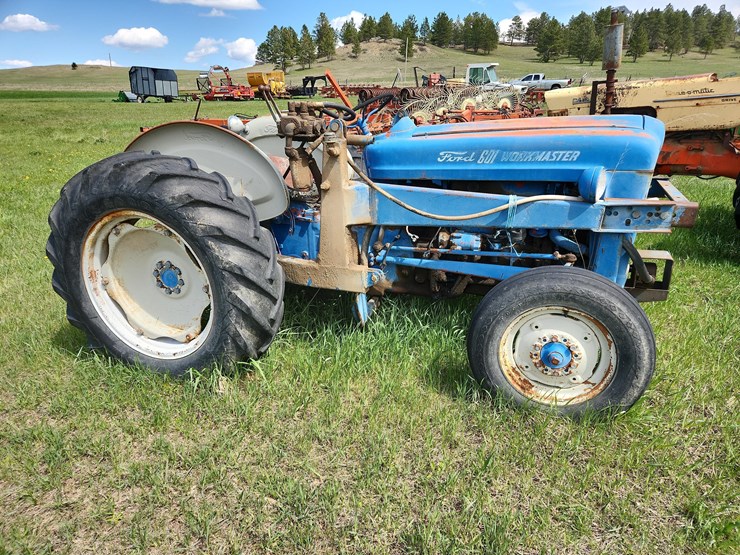 ford-601-workmaster-image-4
