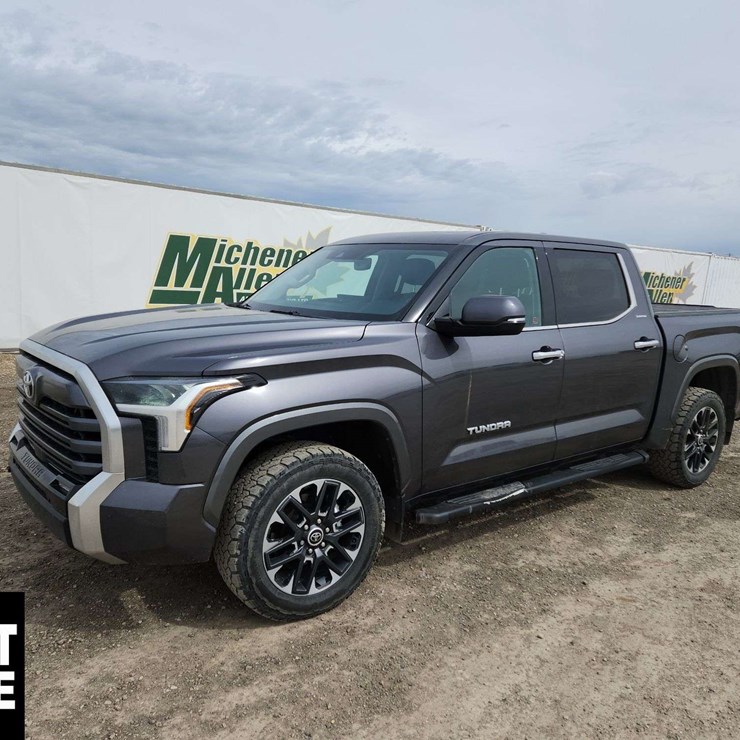 2023 TOYOTA TUNDRA