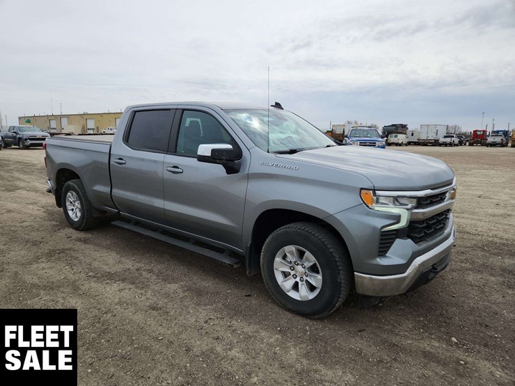 2023-chevrolet-silverado-1500-image-2