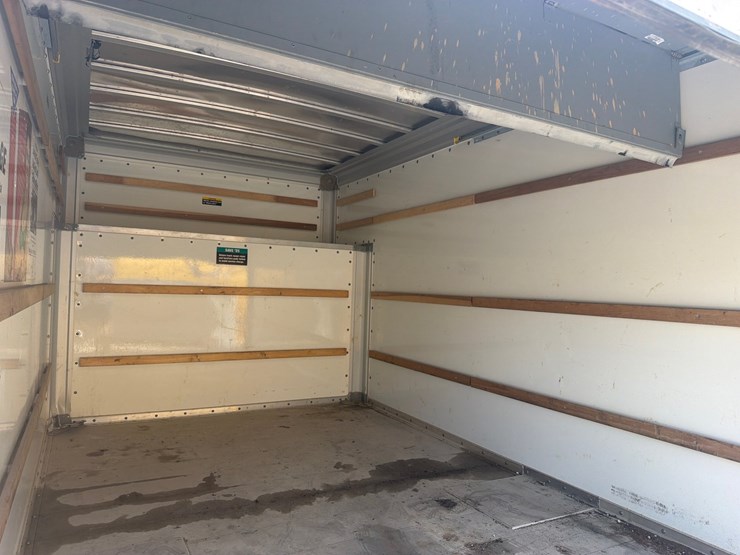 #35729-•-box-body-off-the-back-of-u-haul-truck-image-6